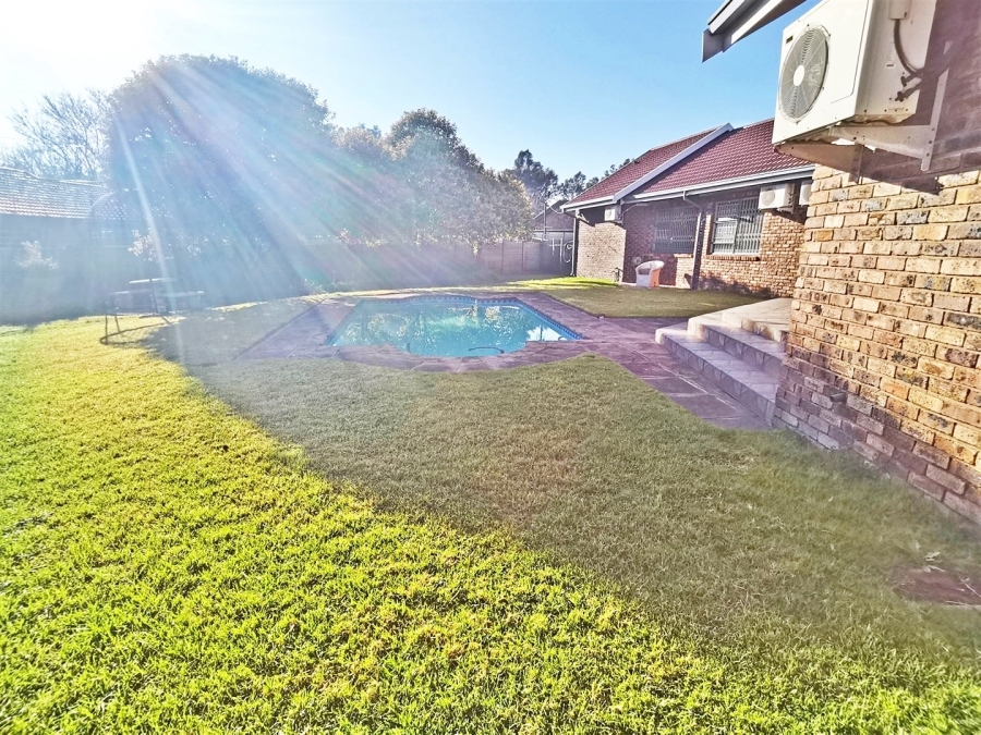 4 Bedroom Property for Sale in Vaalpark Free State
